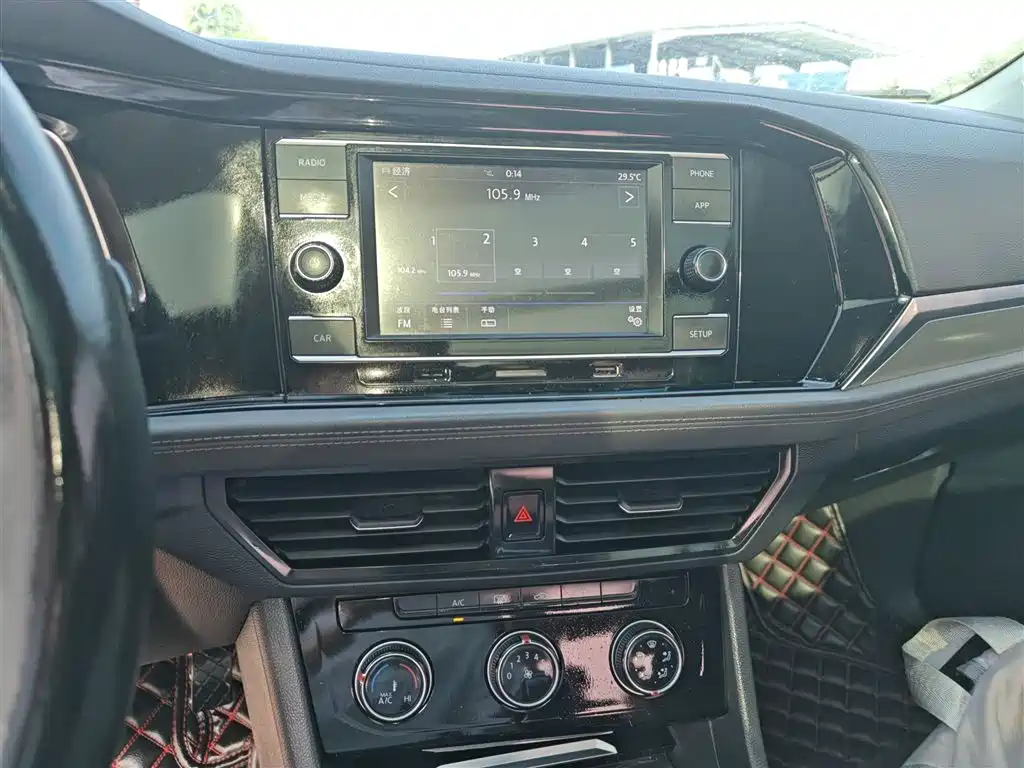 Volkswagen Sagitar 2019 200TSI DSG Comfort Edition China VI фото 13