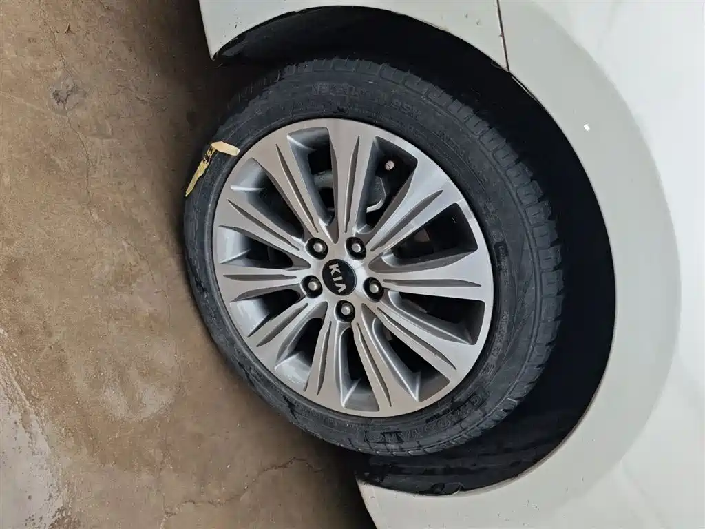 Kia K4 2015 1.8L Automatic GLS Special фото 23