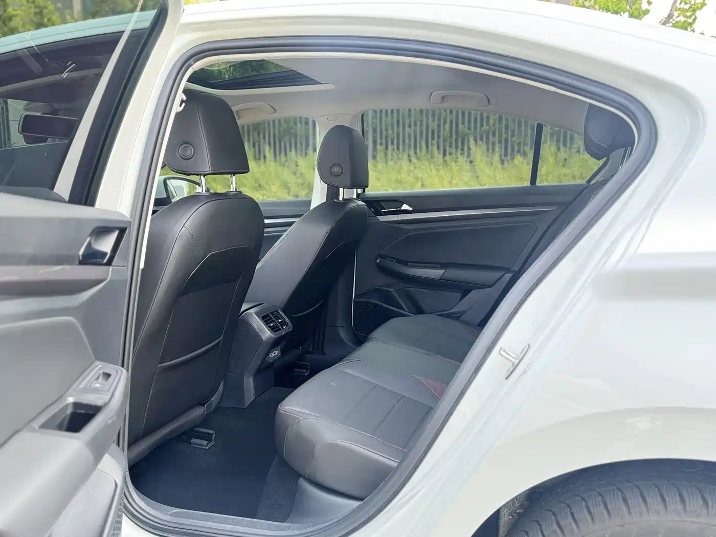 Volkswagen Bora 2021 1.5L Automatic Elite Smart Edition фото 6