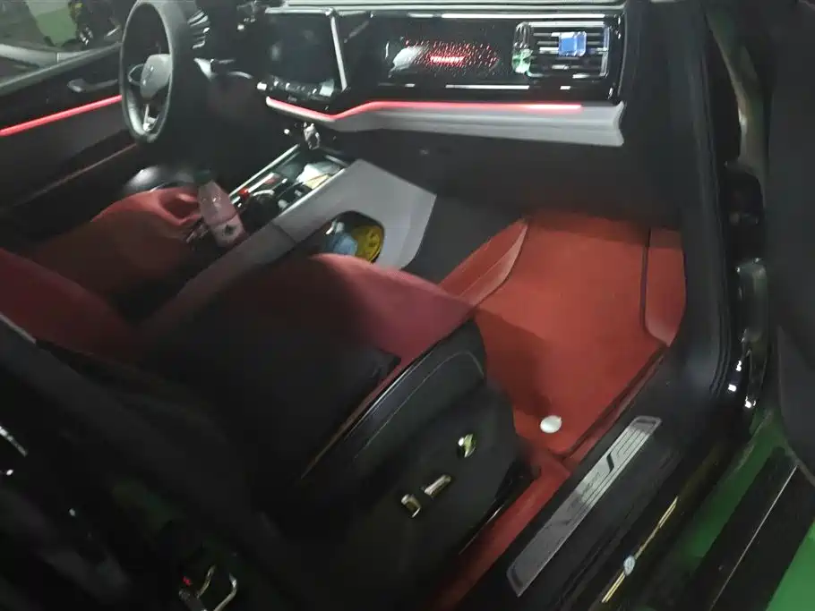 Volkswagen Teramont 2021 380TSI 4WD Premium Luxury Edition фото 8