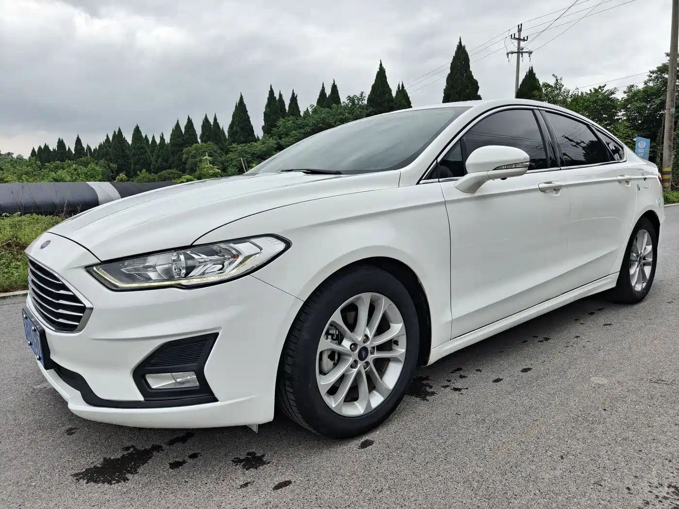 FORD MONDEO