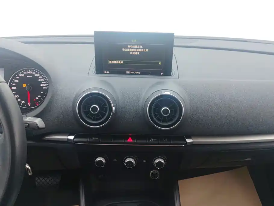 Audi A3 2019 Limousine 35 TFSI Progressive China VI фото 13