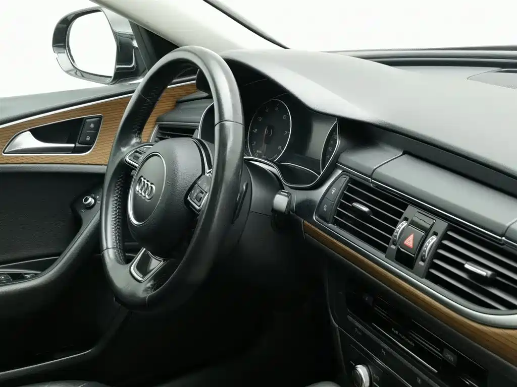 Audi A6L 2018 30th Anniversary 30 FSI Style фото 22