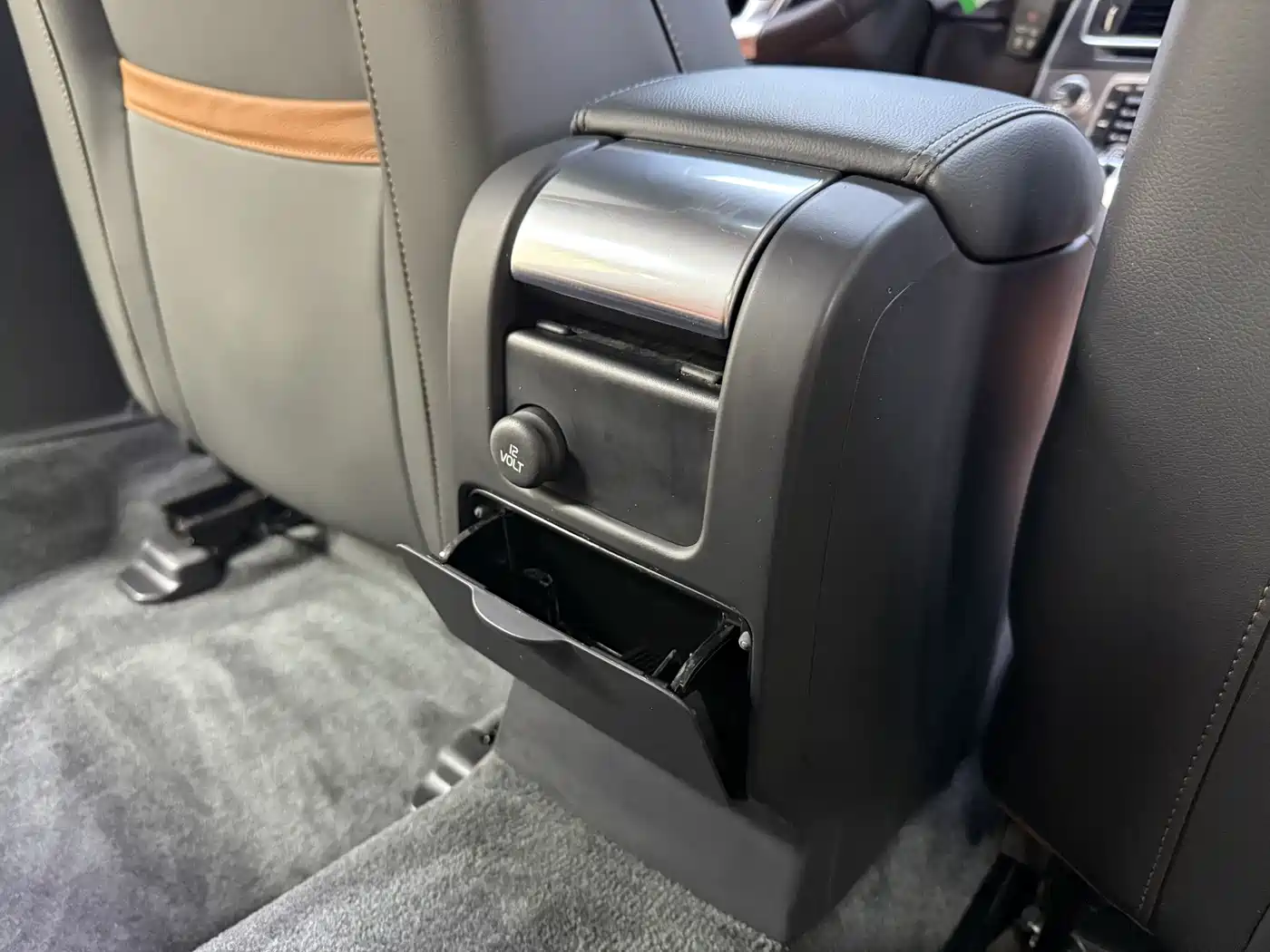 Фото 31 - Volvo S60