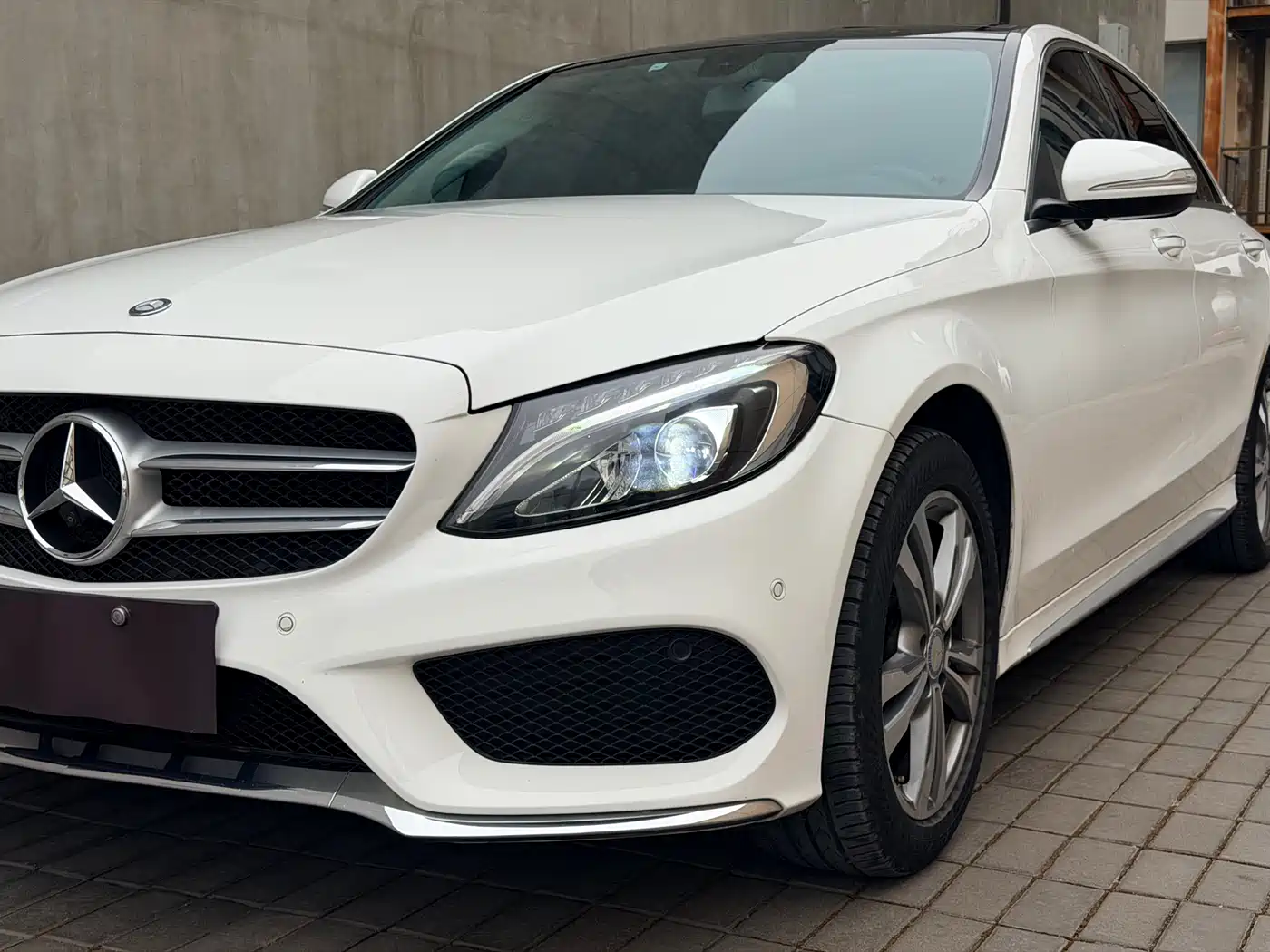 Mercedes-Benz C-Class 2017 C 200 L Sport фото 7