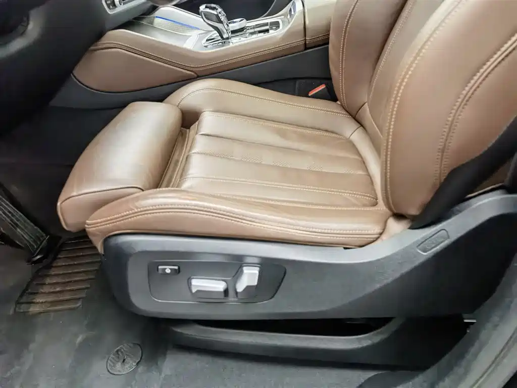 BMW X6 2022 Facelift xDrive40i M Sport Package фото 20