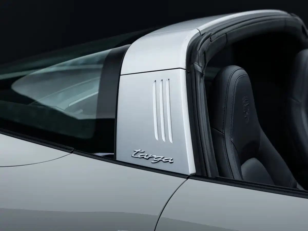 Porsche 911 2023 Targa 4 3.0T фото 11