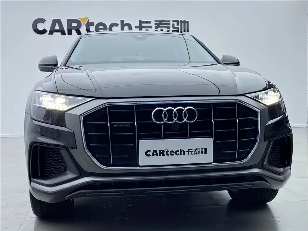 Audi Q8 2022 55 TFSI Luxury Dynamic фото 36