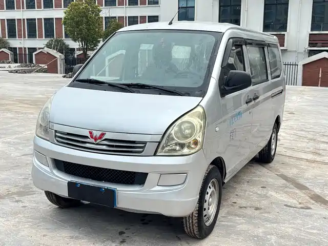Wuling Motors Wuling Rongguang 2020 1.2L S Basic Model China VI
