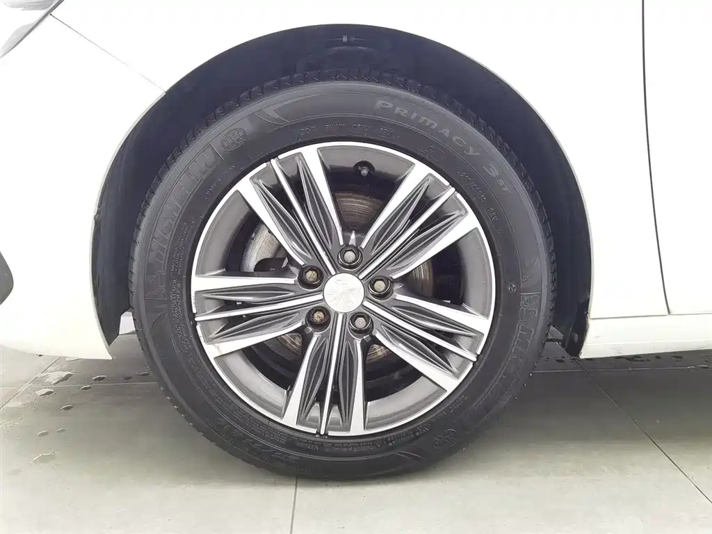 Peugeot 308 2019 230THP Automatic Luxury Edition China VI фото 17