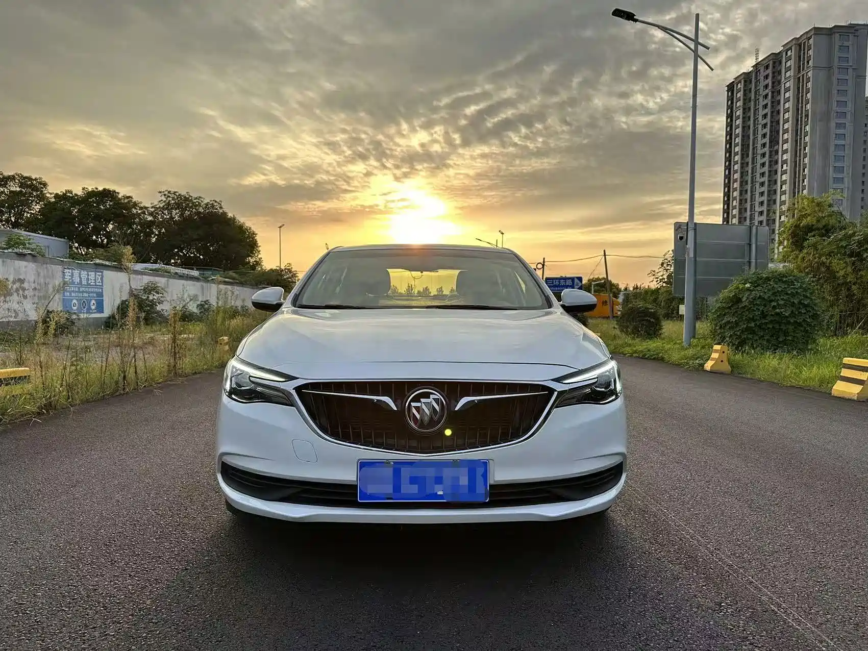 Фото 2 - Buick Excelle