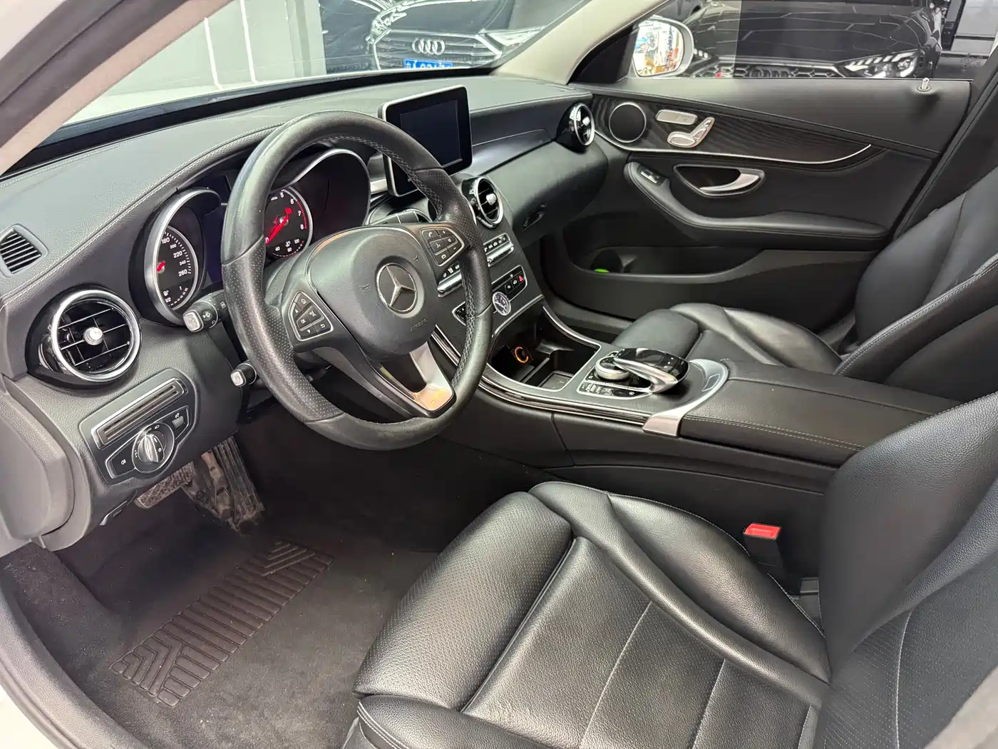 Mercedes-Benz C-Class 2018 C 200 L Sport Edition фото 9