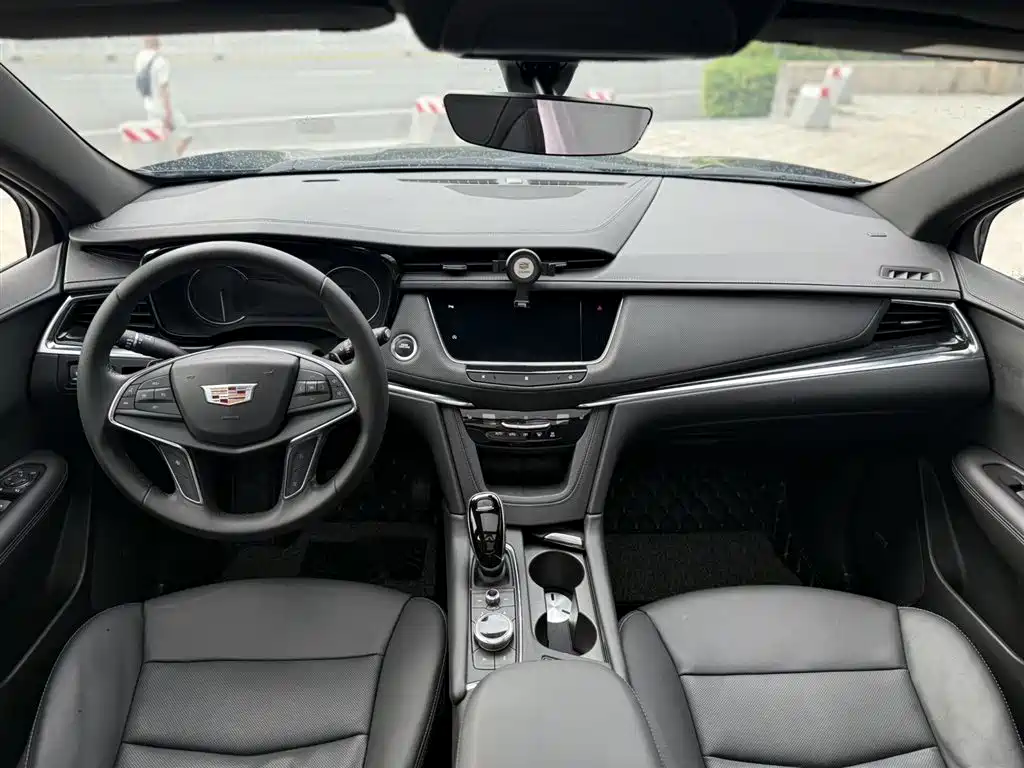Cadillac XT5 2020 28T Luxury Model фото 5