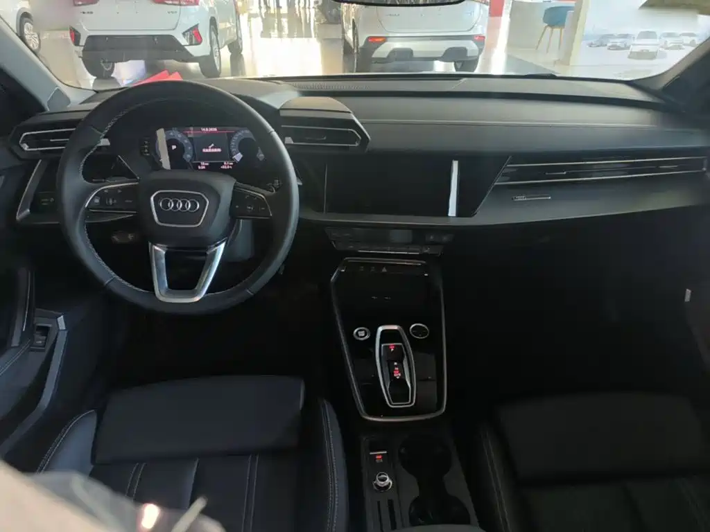 Audi A3 2026 2025 Facelift A3L Limousine 35TFSI Flying Joy Edition