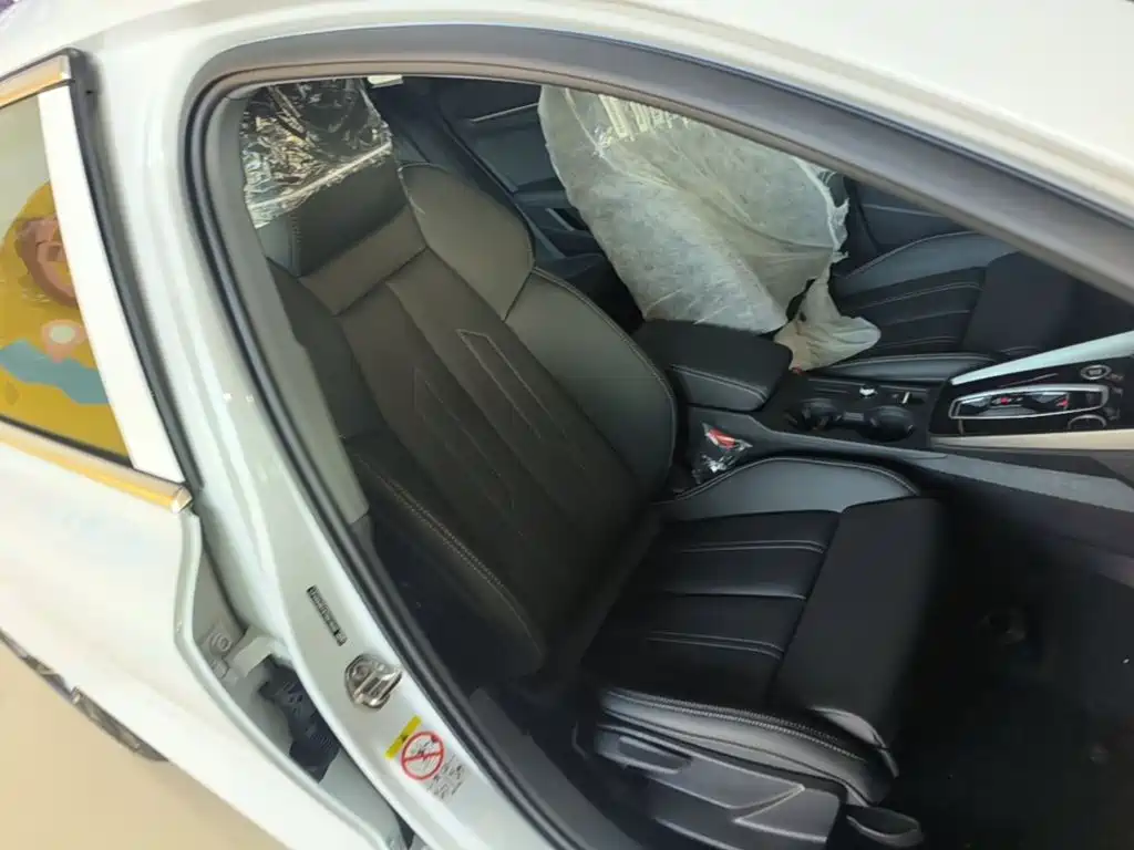 Audi A3 2026 2025 Facelift A3L Limousine 35TFSI Flying Joy Edition