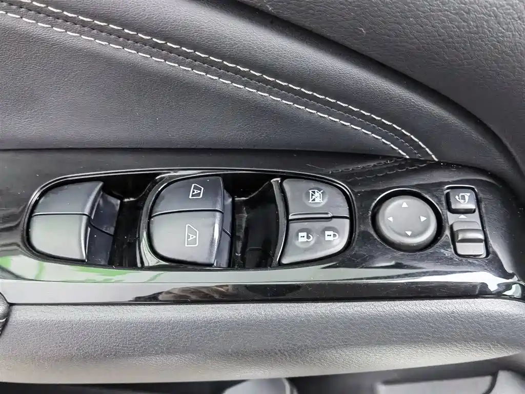 Nissan Teana 2020 Facelift 2.0T XL Upper AD1 Intelligent Navigation Edition фото 9