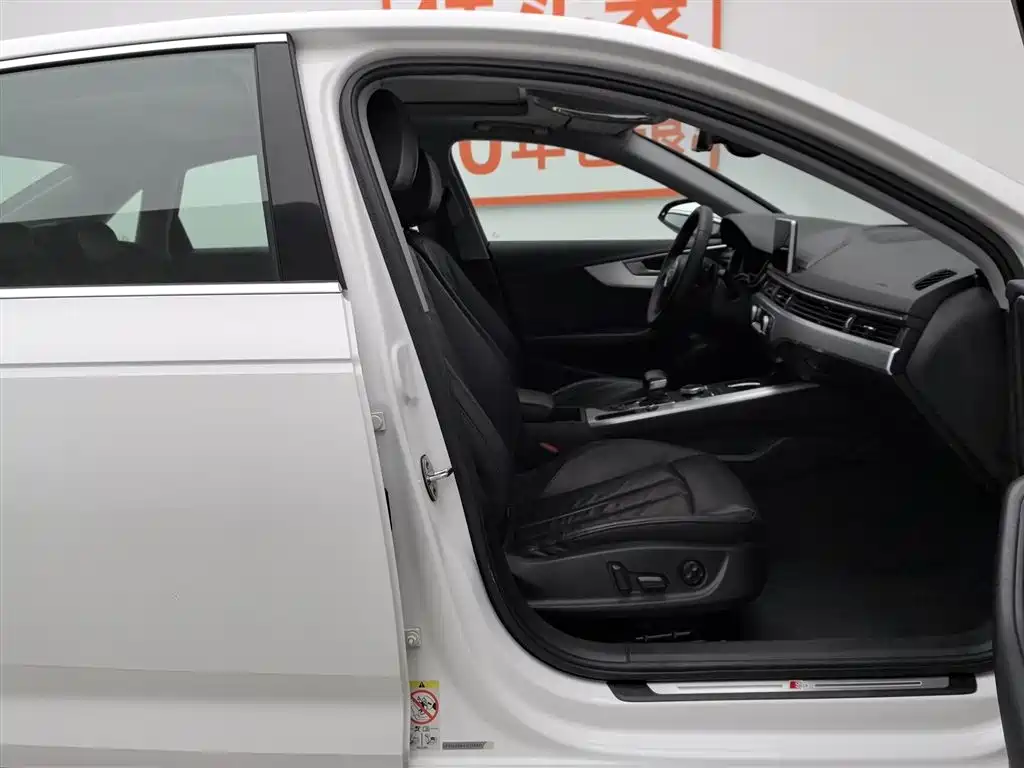 Audi A4L 2019 40 TFSI Fashion (China V) фото 23