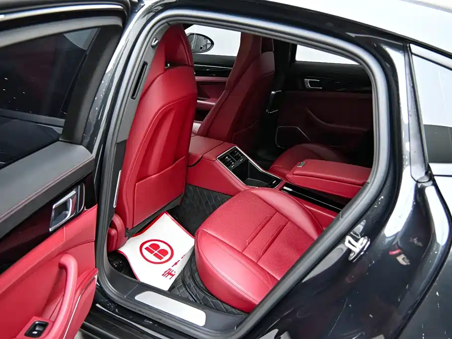 PORSCHE PANAMERA NEW ENERGY