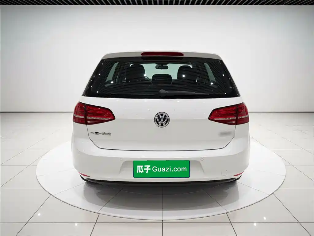 Volkswagen Golf 2016 1.6L Automatic Comfort фото 6