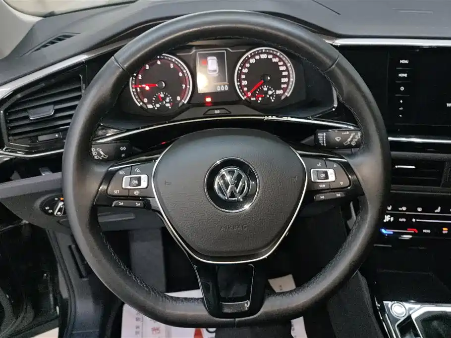Volkswagen Tayron 2020 330TSI 2WD Luxury Smart Edition фото 15