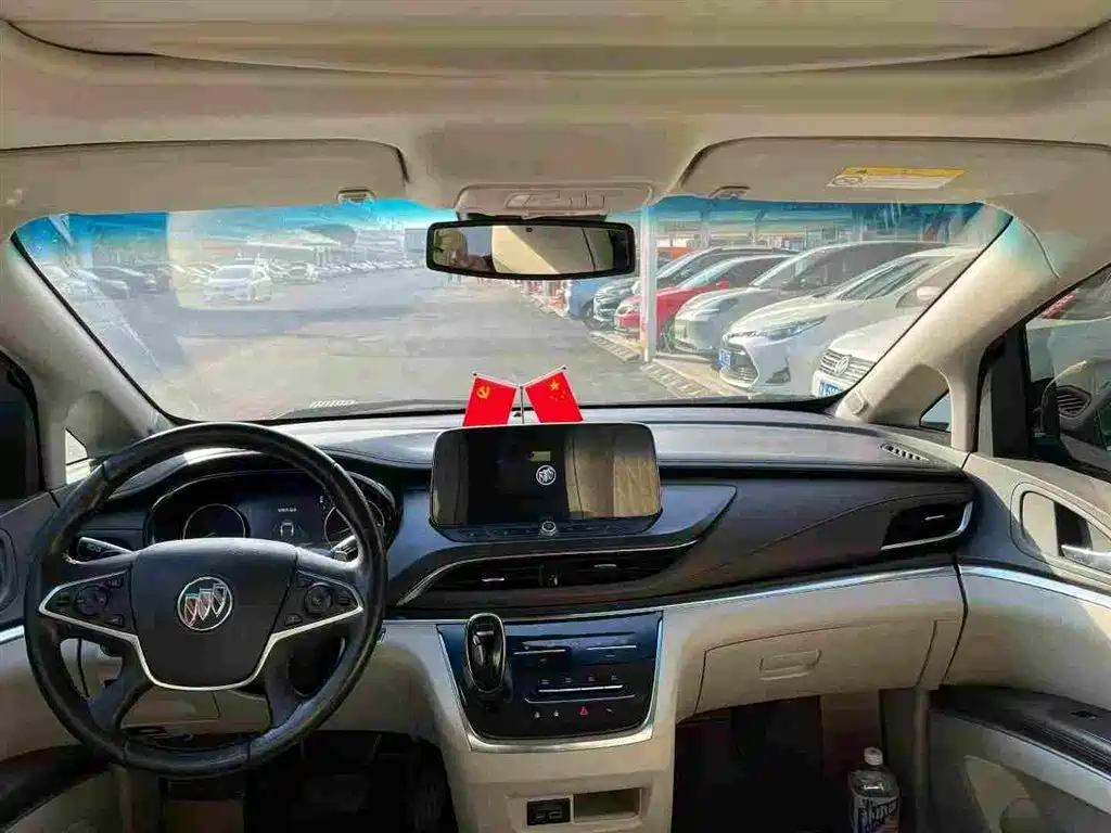 Buick GL8 2021 Land Business Class 652T Luxury фото 7