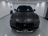 Фото 2 - Maserati Levante