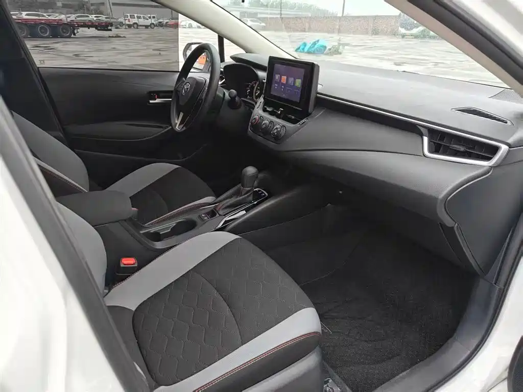 Toyota Corolla 2022 1.2T S-CVT Pioneer PLUS Edition фото 7