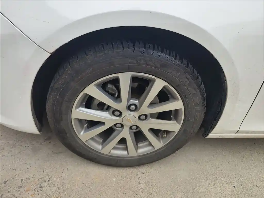 Chevrolet Malibu 2018 530T Automatic Luxury Edition фото 25