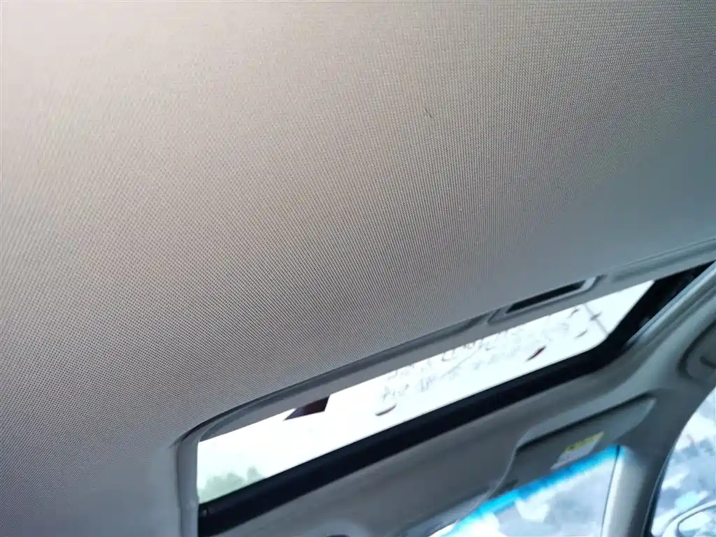 Buick Excelle 2019 15T DCT Connected Elite Type China VI фото 8