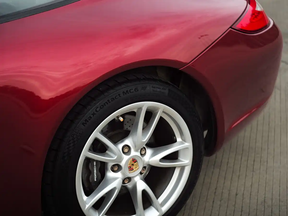 Porsche 911 2010 Carrera 3.6L фото 10