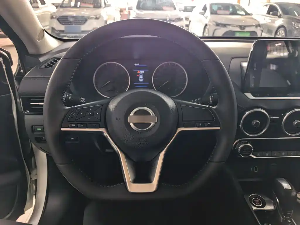 Nissan SYLPHY, миниатюра 4