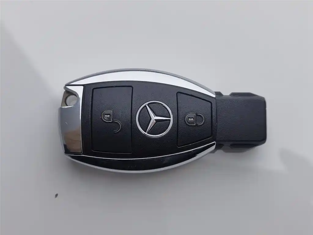 Mercedes-Benz GLA 2017 GLA 200 Dynamic фото 19
