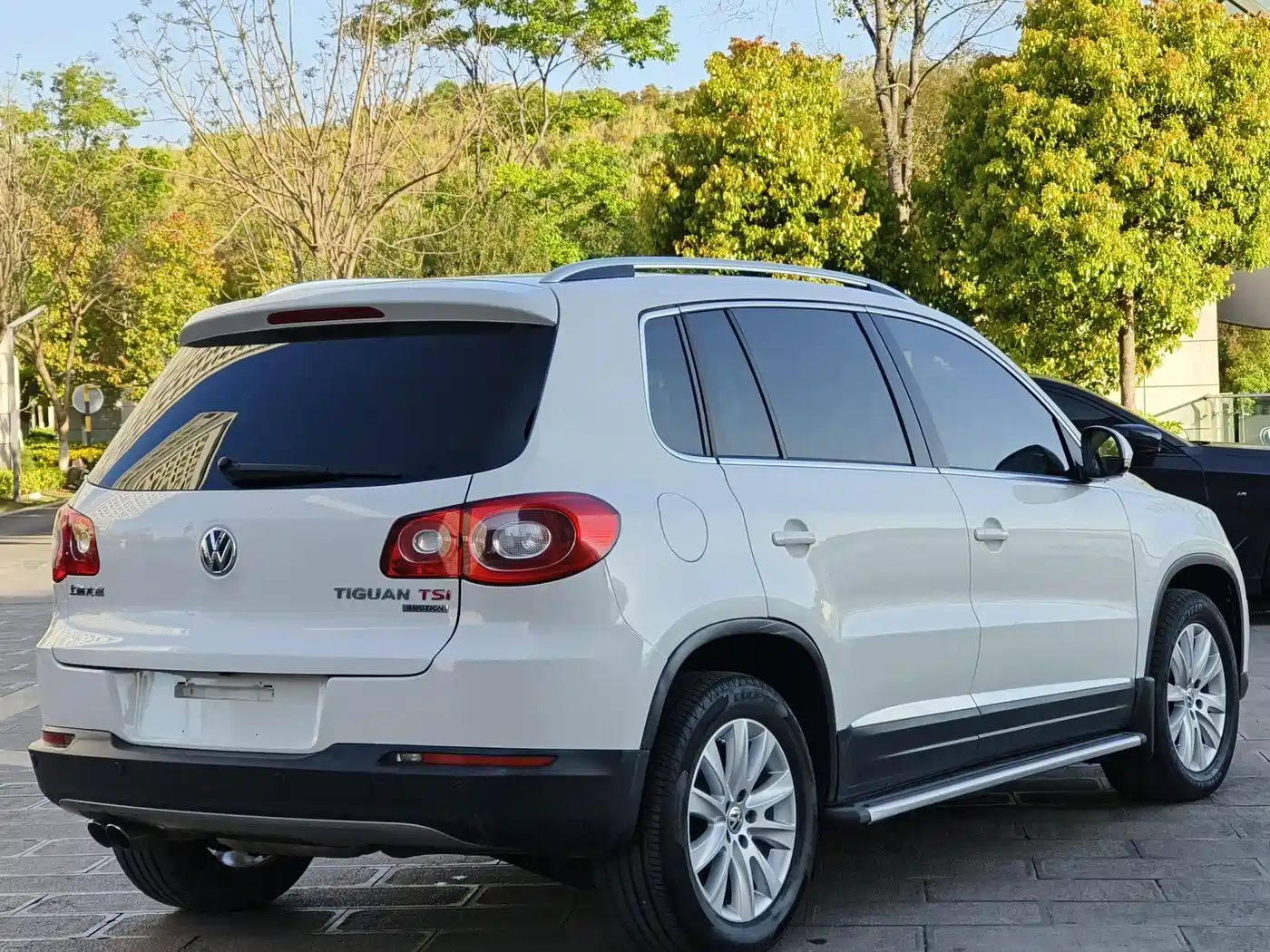 Volkswagen Tiguan 2010 2.0TSI Automatic AWD Flagship фото 6