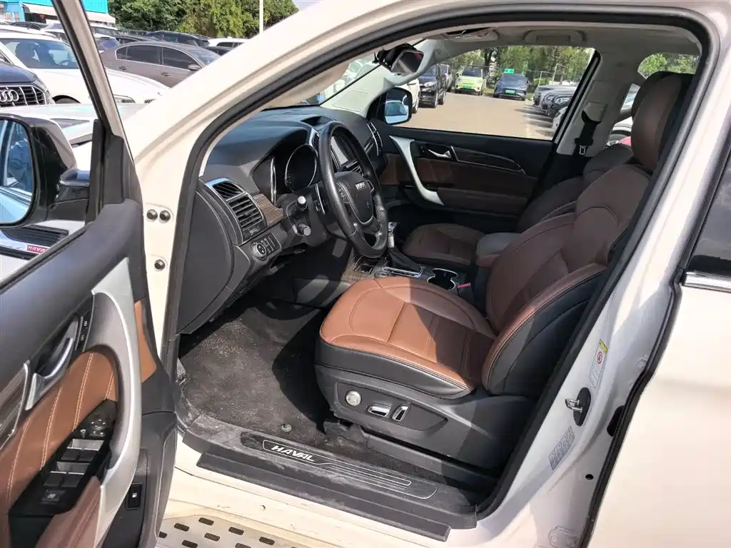 Haval H9 2016 2.0T 4WD Elite 7-seater фото 10