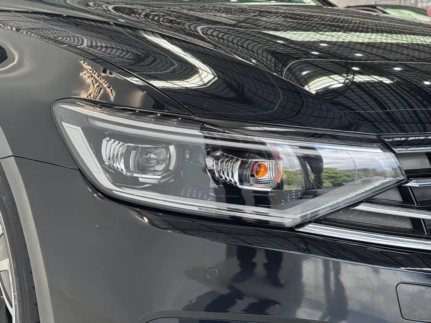 Volkswagen Magotan 2021 330TSI DSG 30th Anniversary Edition фото 11