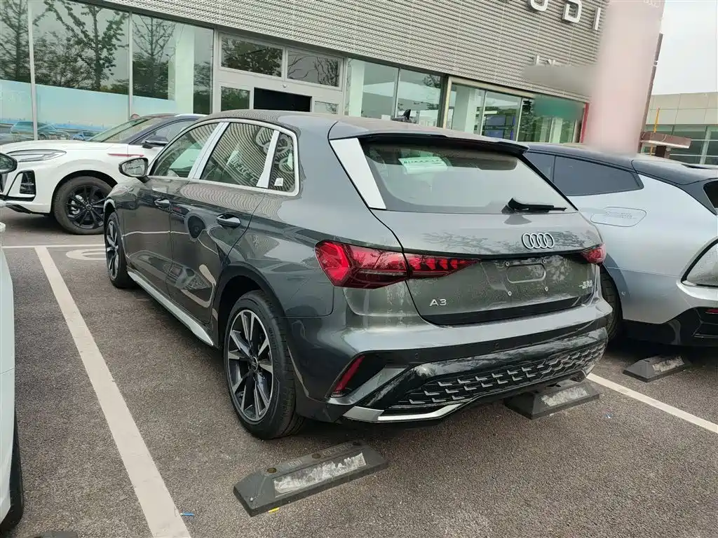 Audi A3 2025 Facelift Sportback 35TFSI Speed Delight фото 23