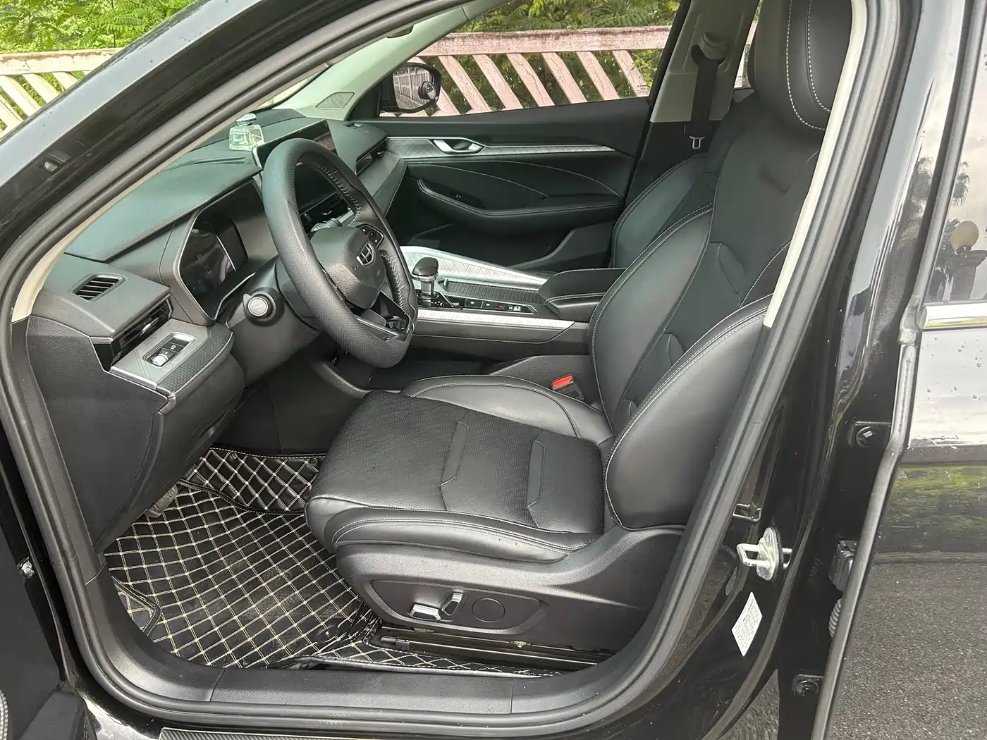 Geely Preface 2020 2021 2.0TD Luxury