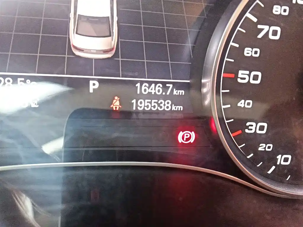 Audi A6L 2015 TFSI Millionth Anniversary Intelligent Leader Type фото 5