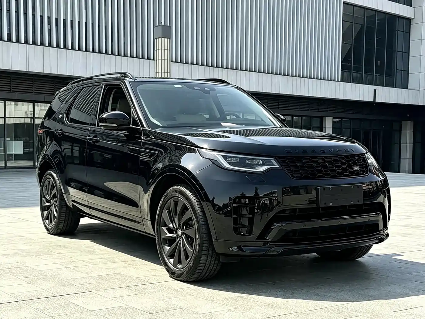 Land Rover Discovery 2023 2024 Model 360PS S
