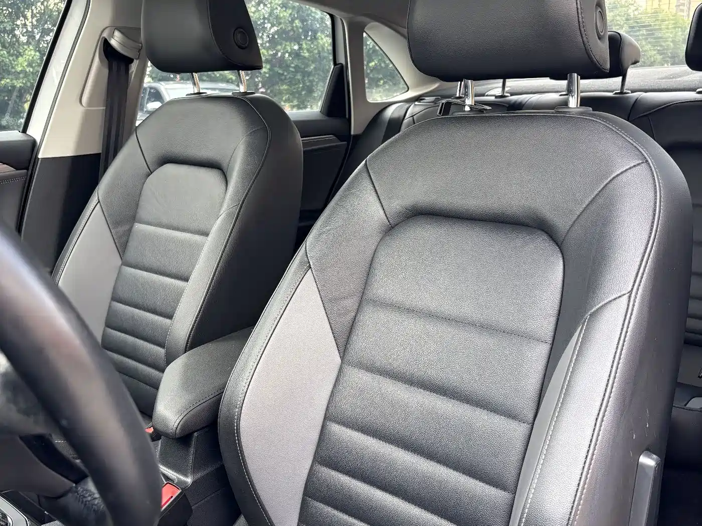 Volkswagen Sagitar, миниатюра 12