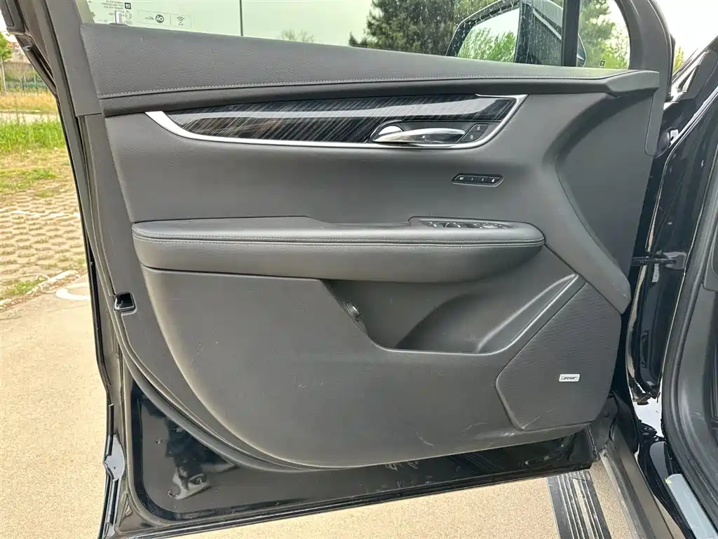 Cadillac XT6 2020 28T 6-Seater 4WD Luxury Model фото 13