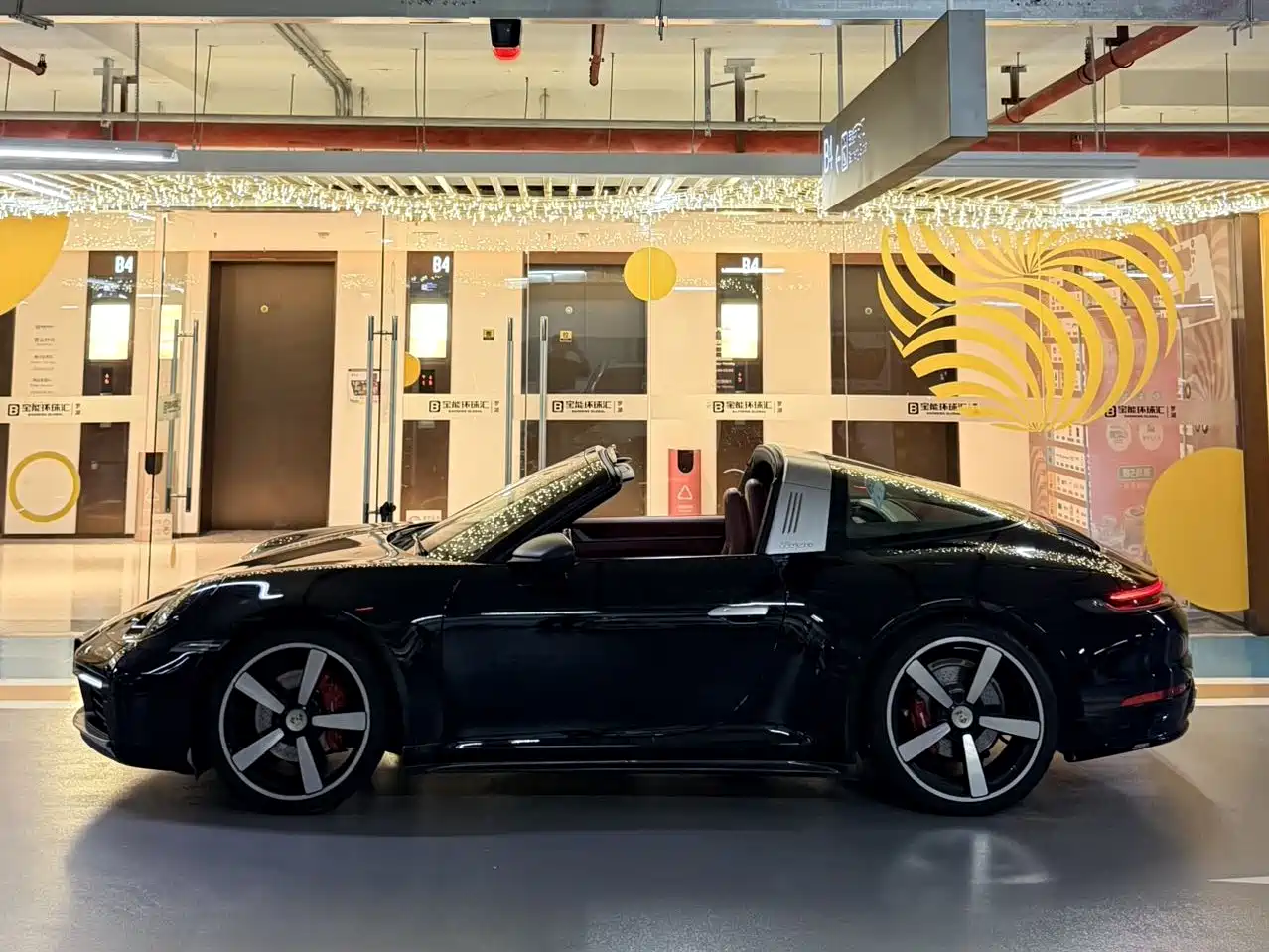 Porsche 911 2022 Targa 4 3.0T фото 4