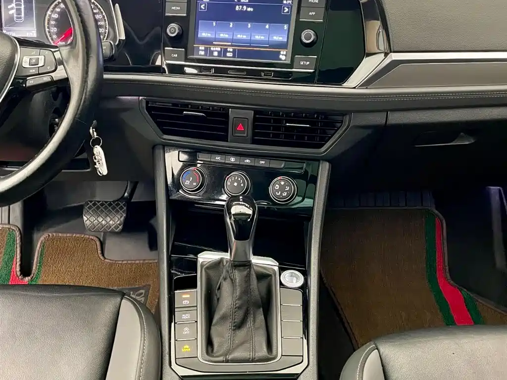 Volkswagen Sagitar 2019 280TSI DSG Comfort China V фото 9