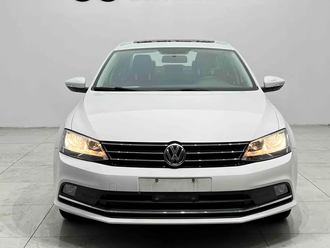 Volkswagen Sagitar 2018 280TSI DSG Comfort фото 2