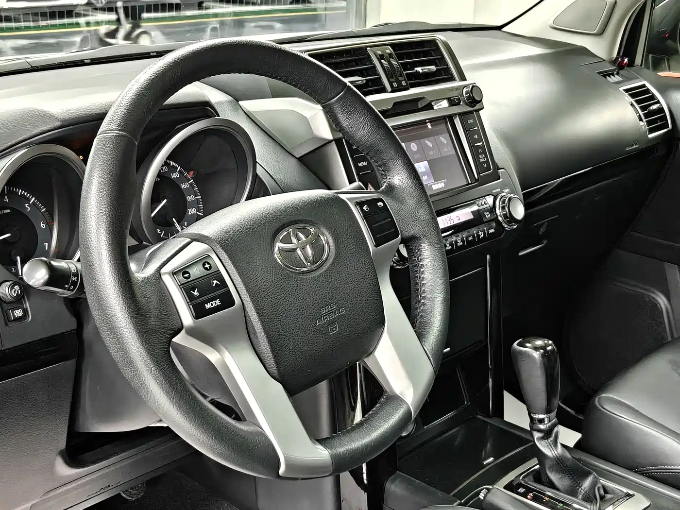 Toyota Prado 2016 2.7L Auto Standard Edition фото 7