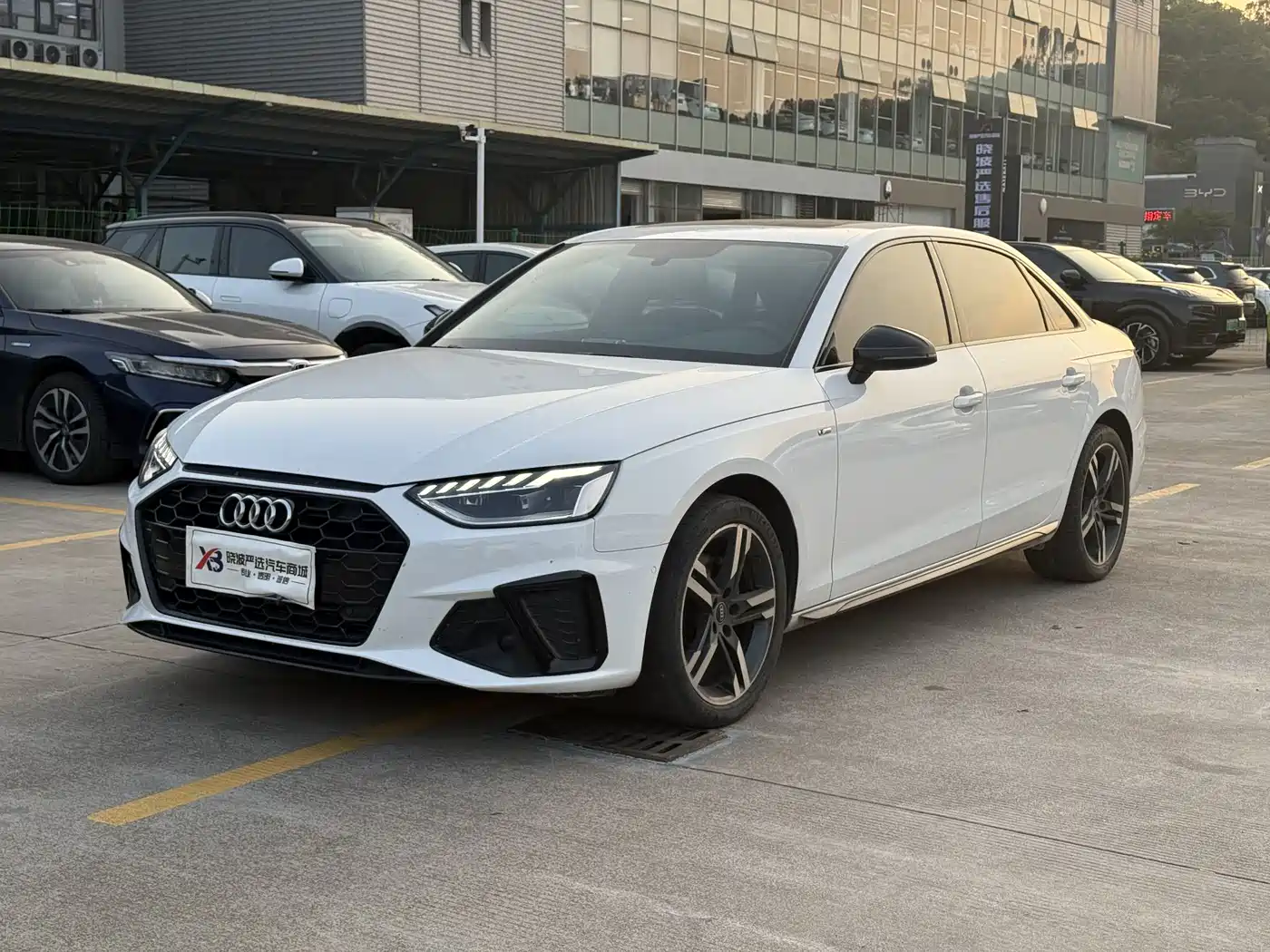 Audi A4L 2022 40 TFSI Luxury Dynamic фото 5