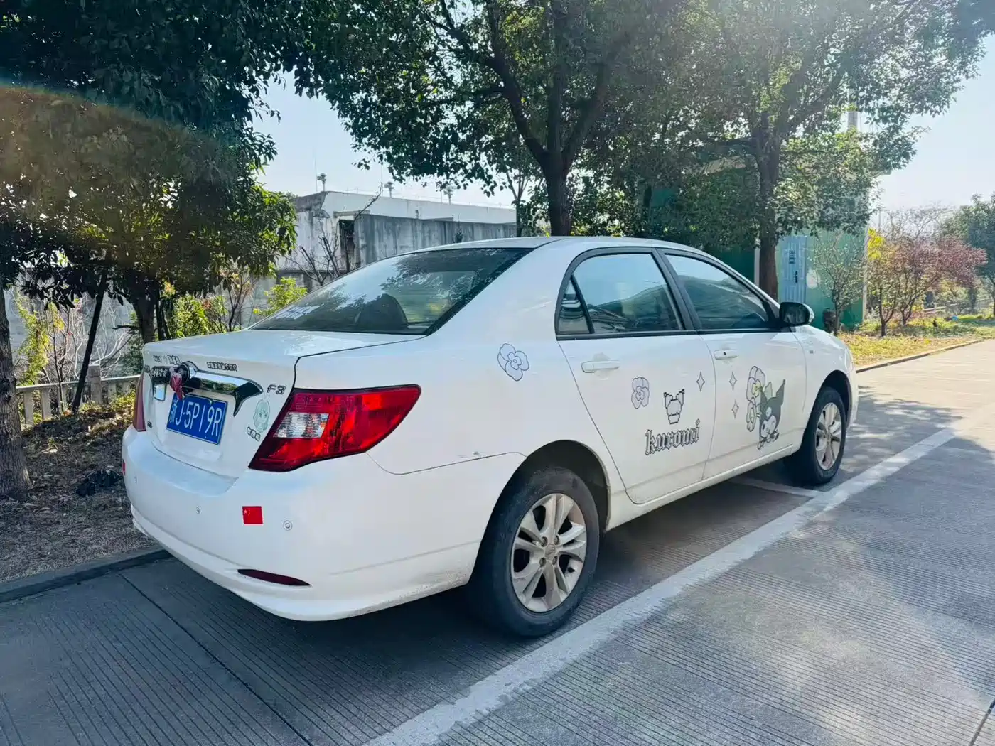BYD F3 2015 Energy-saving Edition 1.5L Manual Luxury фото 7