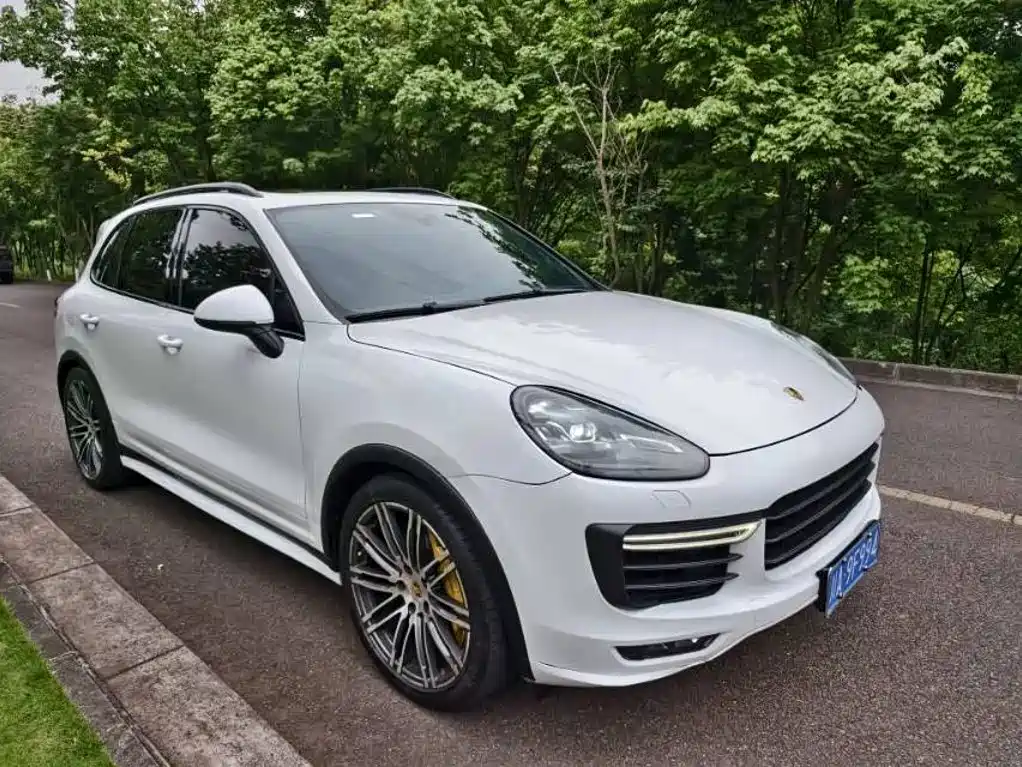 Фото 3 - Porsche Cayenne