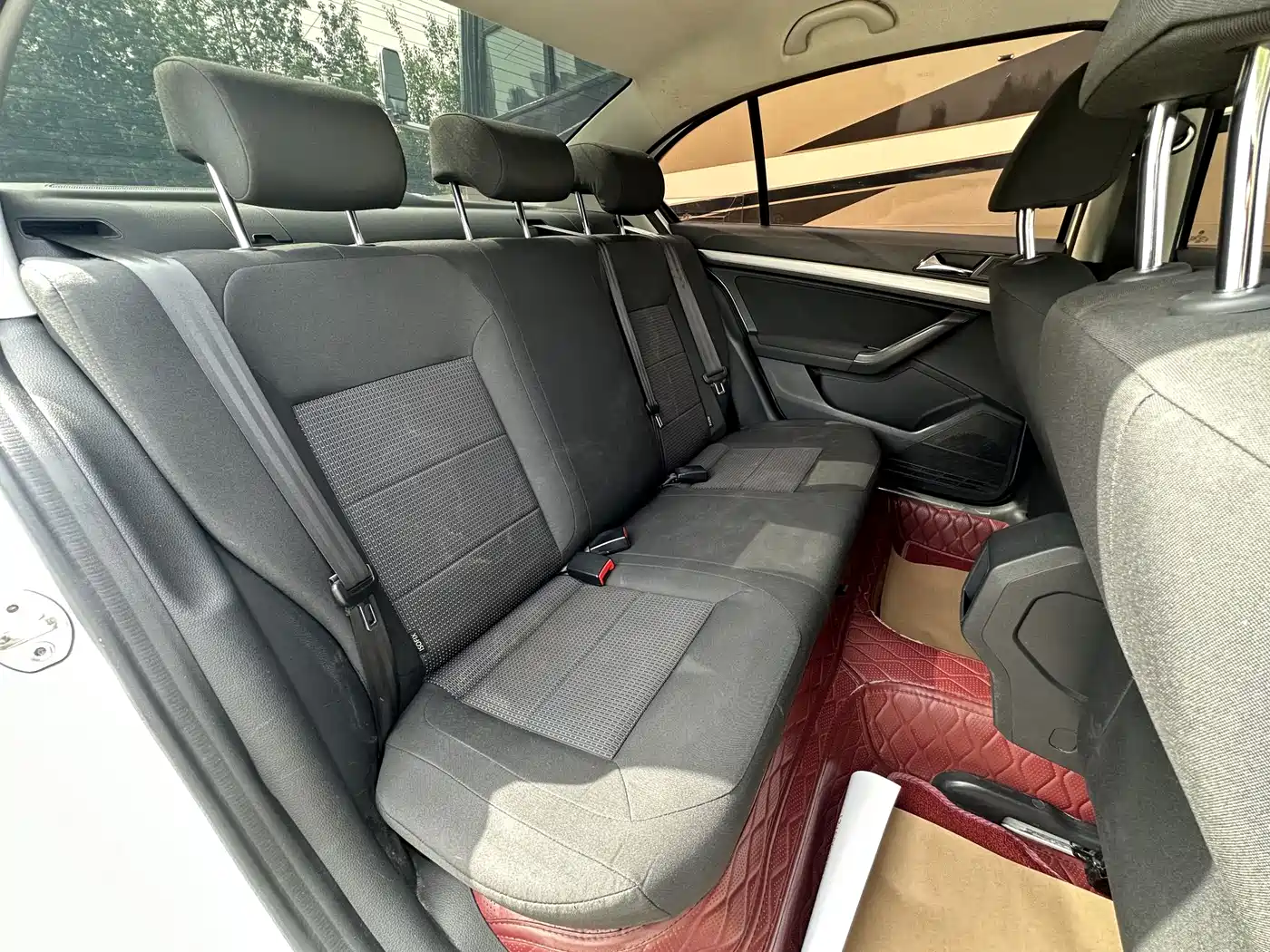 Volkswagen Lavida 2017 1.6L Automatic Trend Edition фото 12