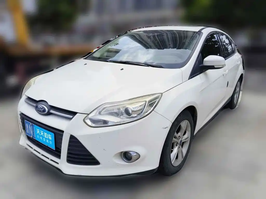 Фото 1 - Ford Focus